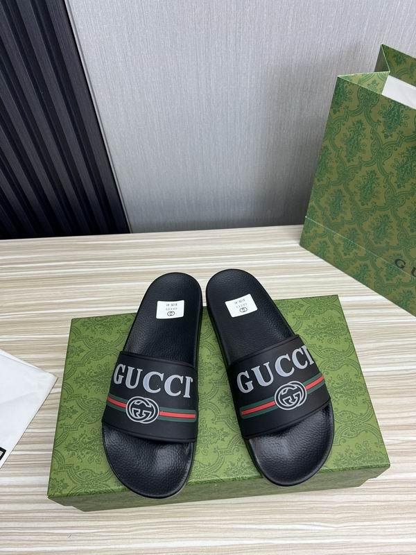 Gucci Men's Slippers 479